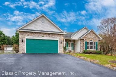 Main picture of 114 Crosstimber Way