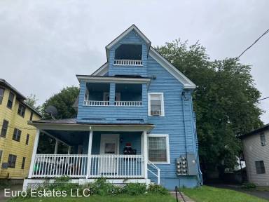 Main picture of 20 Landry St