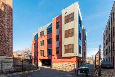 Main picture of 78 Palisade Ave