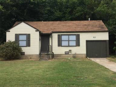 Main picture of 1044 N New Haven Ave