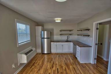 Main picture of 3905 Alabama Ave