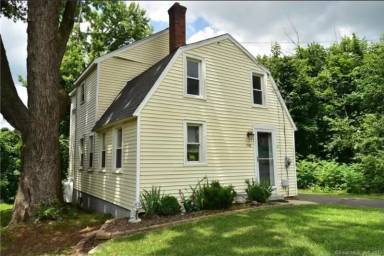 Main picture of 1123 Sullivan Ave