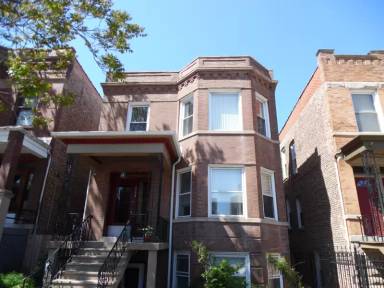 Main picture of 2234 W Augusta Blvd