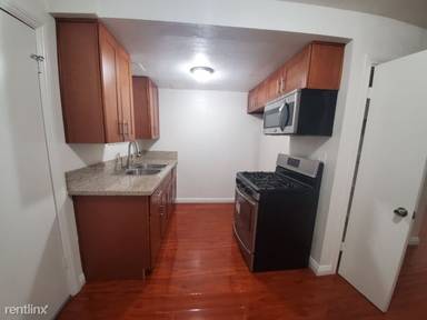 Main picture of 393 Adena St