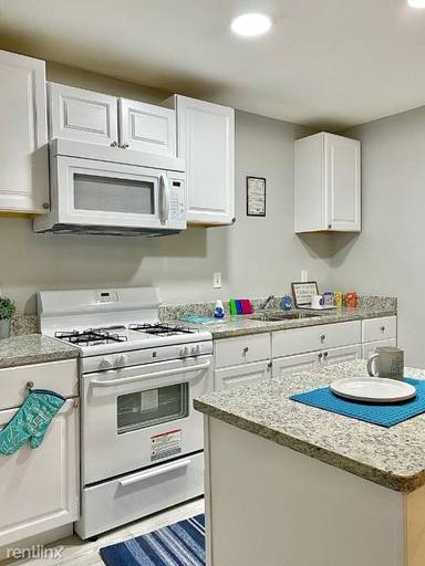 Main picture of Sycamore Creek Apartments