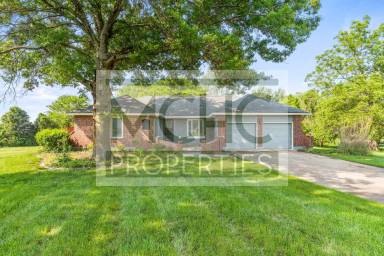 Main picture of 16400 Switzer Rd