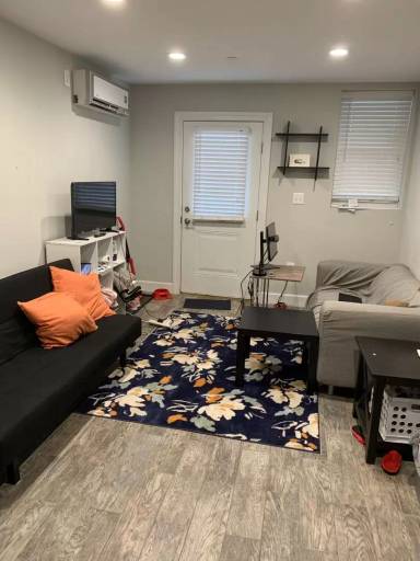 Main picture of 1749 T St NW