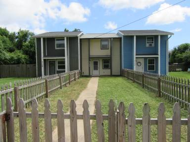 Main picture of 3126 E Baldwin Rd