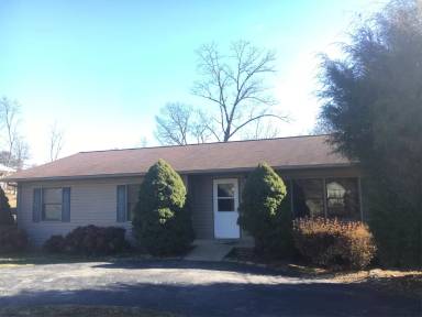 Main picture of 245 Harlan St