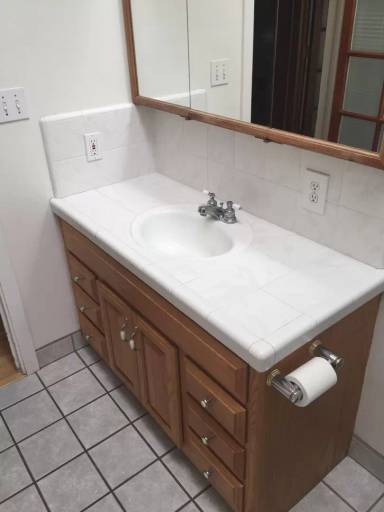 Main picture of 484 E 3rd Ave