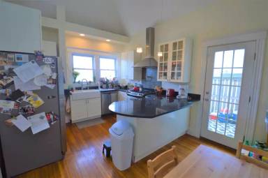 Main picture of 14 Breck Ave