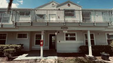 Main picture of 2556 Woodgate Blvd