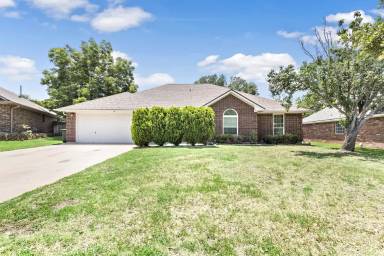 Main picture of 3704 Eastshire Ct