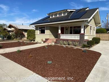 Main picture of 820 S Court St