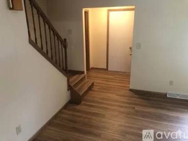 Main picture of 117 Kilps Ct W