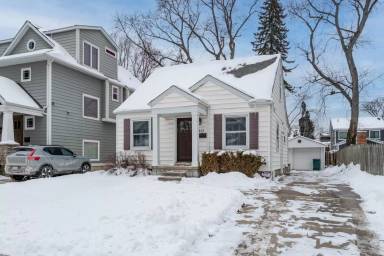 Main picture of 537 Bird Ave