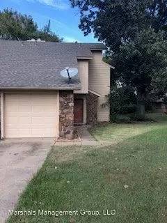 Main picture of 93 Stirling Cir