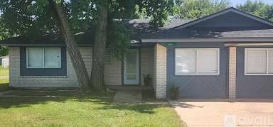 Main picture of 15901 S Meridian Ave