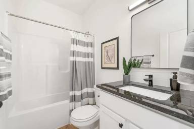 Main picture of 2263 S Spring Hill Ct