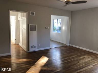 Main picture of 2140 Beachwood Ter