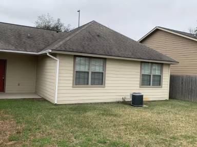 Main picture of 21413 W. Wallis Dr. - B