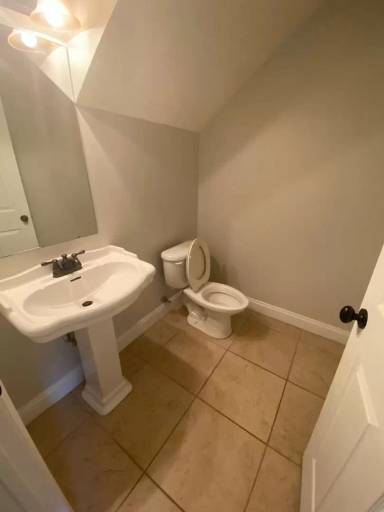 Main picture of 2601 Avondale Ct
