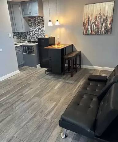 Main picture of 443 Terry Ln