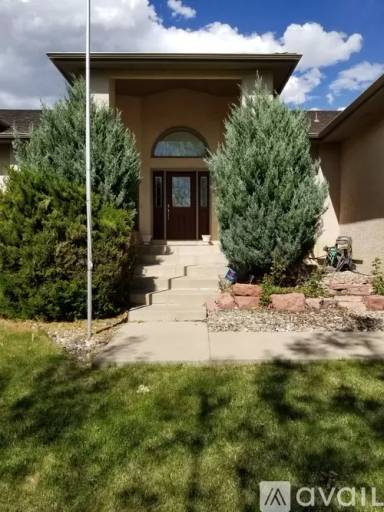 Main picture of 10 Desert Inn Way