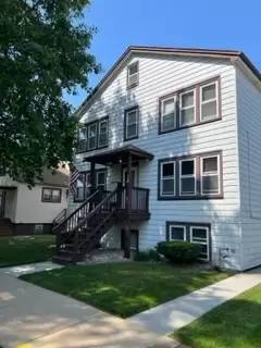 Main picture of 11126 S Troy St
