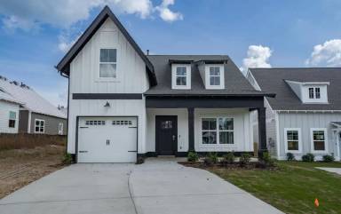 Main picture of Patton Crest Apartments