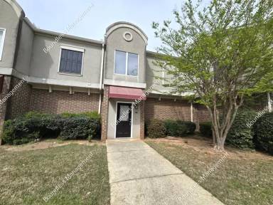 Main picture of Henderson Park Condominium