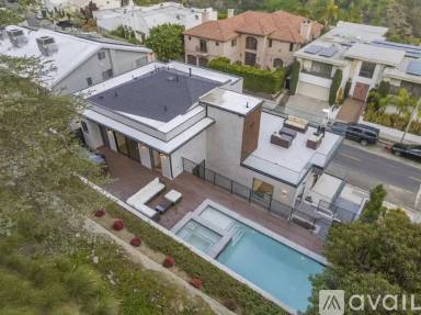 Main picture of 2369 Jupiter Dr