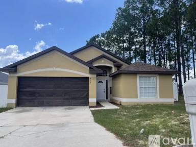 Main picture of 413 Woodlark Dr