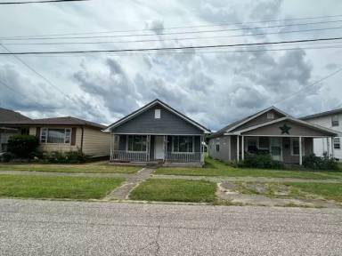 Main picture of 910 Florida St