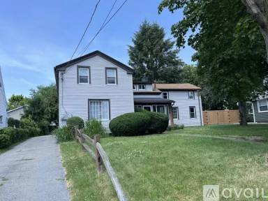Main picture of 1400 Titus Ave