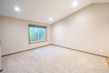Main picture of 6736 Clarkia Dr NW