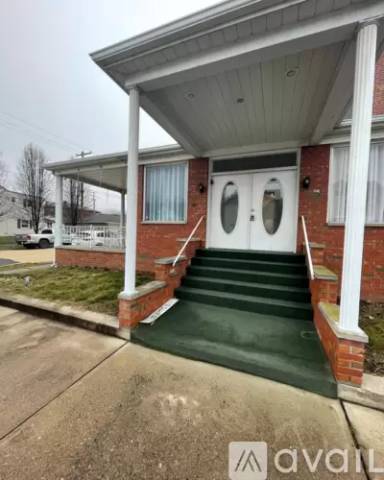 Main picture of 701 4th St