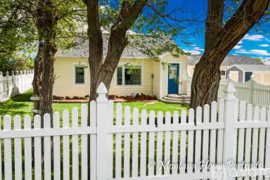 Main picture of 2470 Country Club Ave