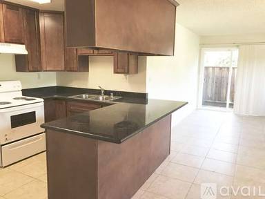 Main picture of 948 Azure St