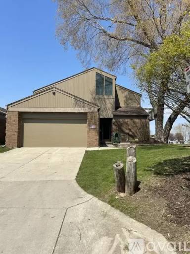 Main picture of 23459 Liberty St