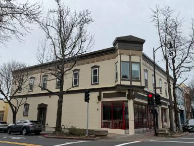 Main picture of 999 C St