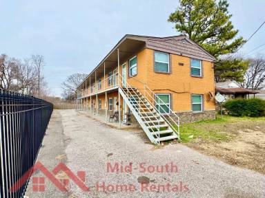 Main picture of 940 W Williams Ln
