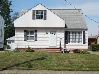 Main picture of 5520 E 135th St