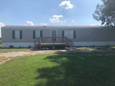 Main picture of 4390 US Highway 117 N