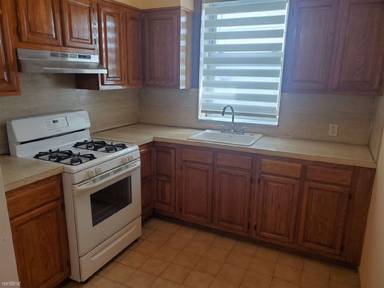 Main picture of 1854 Bay Ridge Pkwy