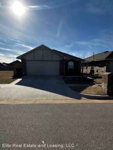 Main picture of 10632 SW 30th St