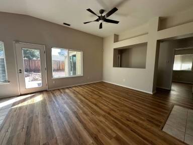 Main picture of 4901 Hillridge Way