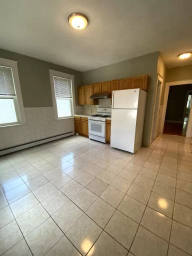 Main picture of 122 Boston, LLC