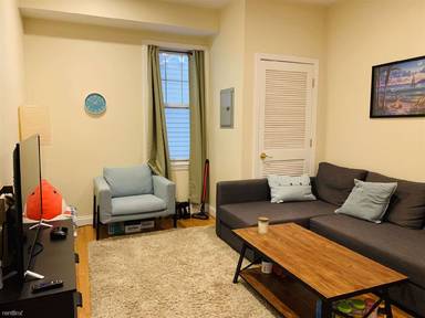 Main picture of 466 Green St