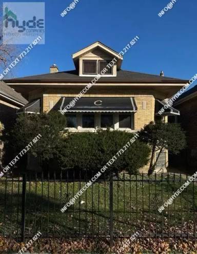 Main picture of 7521 S Wolcott Ave
